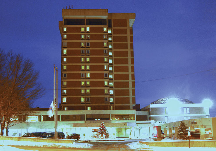 Holiday Inn Suites